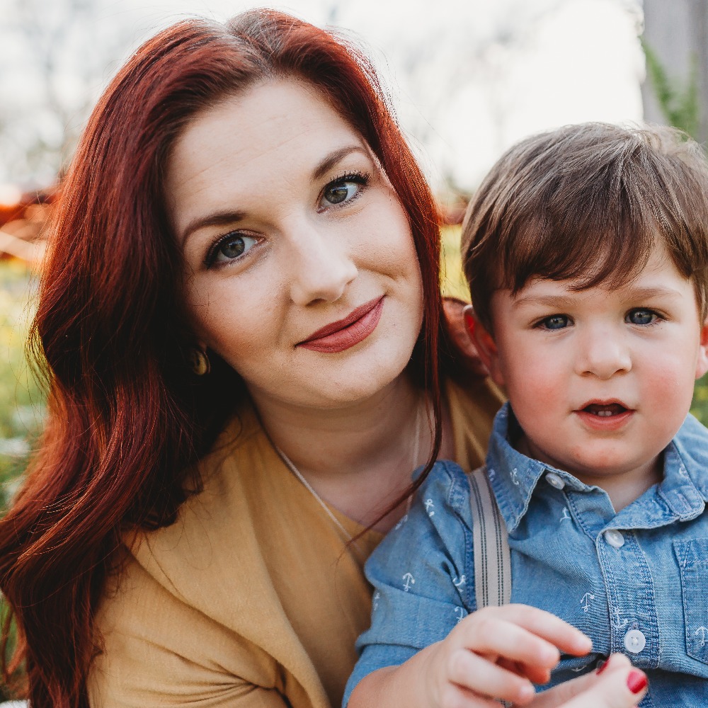 Meet your Posher, Danielle